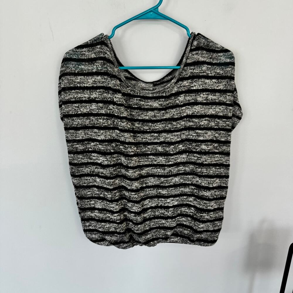 Mudd Y2K Batwing Sleeve Gray & Black Striped Metallic Top Juniors Size Large